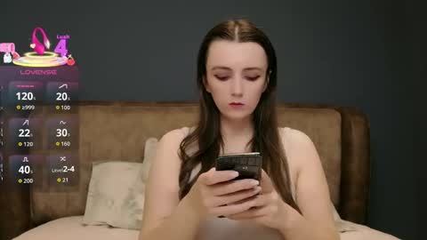 Molly online show from April 19, 2026, 8:11 pm