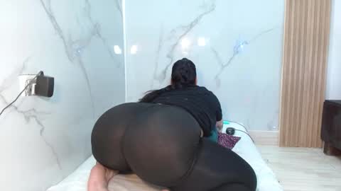  MOLLY  GUNSG online show from March 10, 2025, 10:55 pm