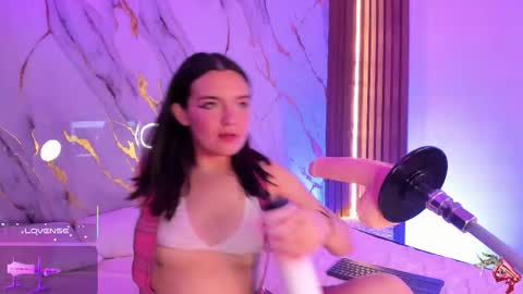 New girl Emily Valentina  Michelle online show from October 21, 2025, 7:58 pm