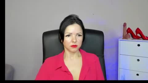 Snapshot of mollymoon40 chatting on January 7, 2026, 9:34 am Molly online show from January 7, 2026, 9:34 am