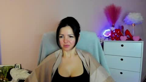 Molly online show from March 26, 2026, 7:58 am