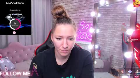 hi im Molly heregreat boobs big heart  warm pussy  online show from March 3, 2025, 12:04 am