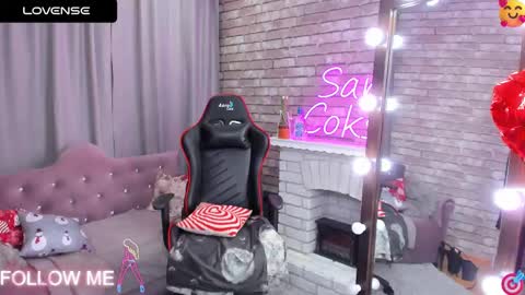 hi im Molly heregreat boobs big heart  warm pussy  online show from March 11, 2025, 12:11 am