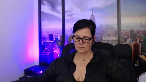 MollySun Nina Randmann online show from December 14, 2024, 5:25 pm