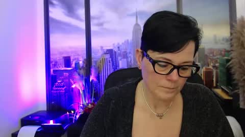 MollySun Nina Randmann online show from March 11, 2025, 7:25 pm