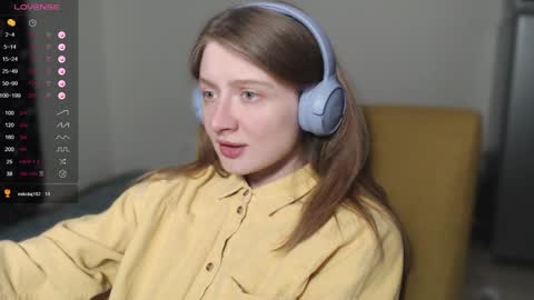 mollytucker online show from December 8, 2024, 1:58 pm