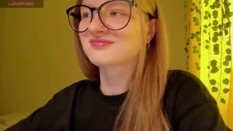 mollytucker online show from June 11, 2026, 1:53 pm