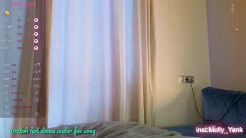 Molly online show from October 11, 2025, 11:09 am