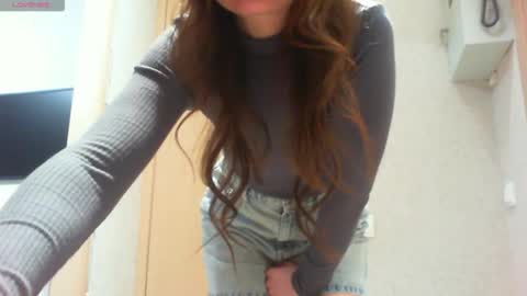 Hailey online show from March 1, 2026, 8:33 pm