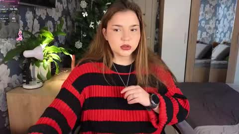 Snapshot of momiji_i chatting on January 15, 2026, 11:26 am Leah online show from January 15, 2026, 11:26 am