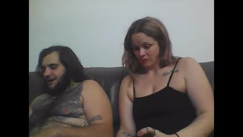 mommabearanpoppabear850 online show from February 11, 2026, 6:35 pm