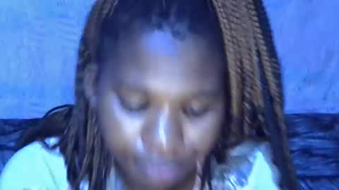 momsdoll online show from January 18, 2026, 3:38 pm