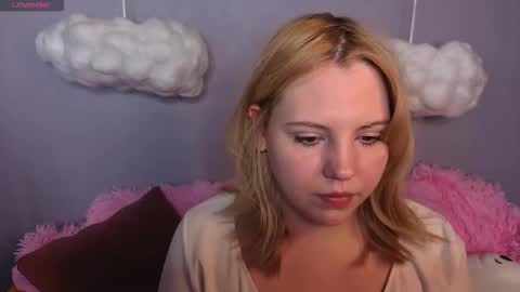 mon1ca_jones online show from February 6, 2026, 9:01 am