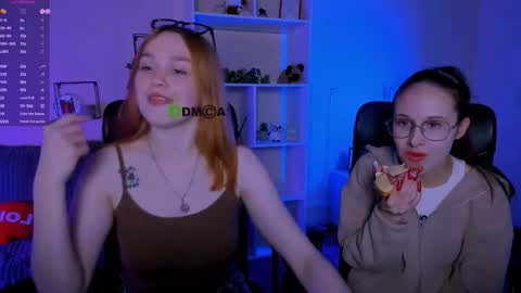 Mona  online show from October 8, 2025, 7:22 pm