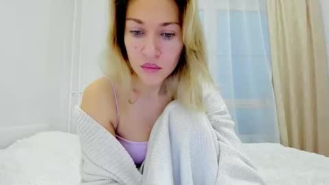 Mona online show from December 5, 2025, 5:27 am