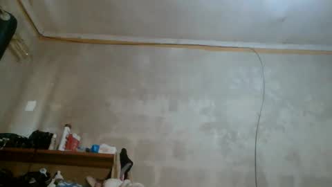 mona online show from September 14, 2025, 5:39 am