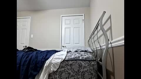 moneyboysaveg548 online show from March 7, 2026, 1:13 am