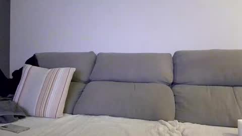MonicaLuigi online show from April 9, 2026, 8:58 pm