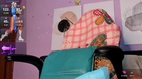 moni online show from October 18, 2025, 5:43 am