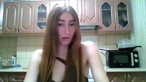 Snapshot of monica_tamayo chatting on May 25, 2026, 8:15 pm Monica online show from May 25, 2026, 8:15 pm