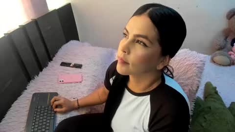 monicaharrison online show from April 21, 2026, 3:50 pm