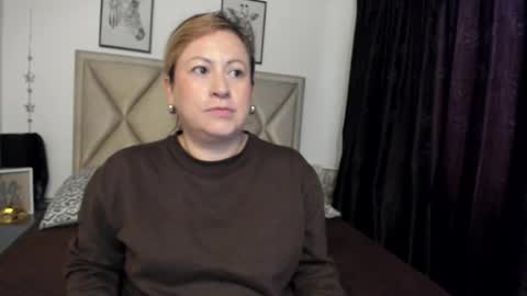 Mony online show from November 15, 2025, 12:02 pm