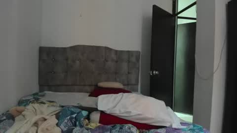 Snapshot of monicatsx chatting on July 19, 2026, 10:02 pm monicatsx online show from July 19, 2026, 10:02 pm