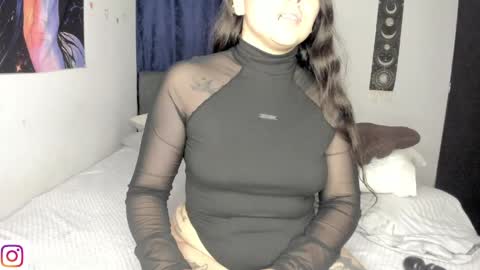 Snapshot of monicawalker2 chatting on May 13, 2026, 3:04 am monicawalker2 online show from May 13, 2026, 3:04 am