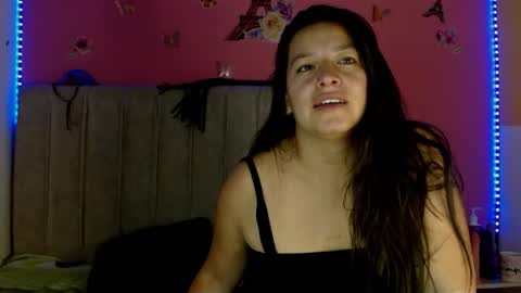 monickhot303av online show from February 2, 2025, 4:37 am