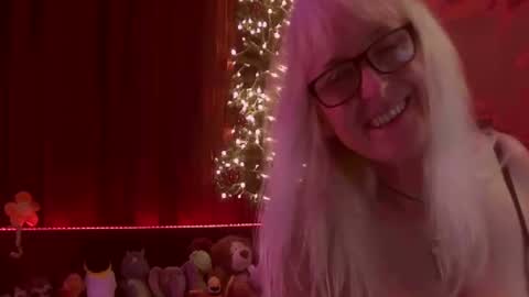 Monika    online show from January 1, 2025, 12:43 am