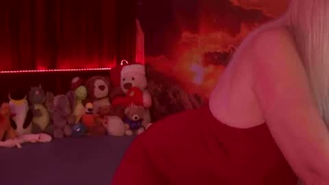 Monika    online show from February 25, 2025, 2:58 am