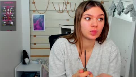 Monika online show from December 22, 2024, 1:22 pm