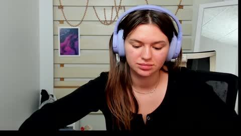 Monika online show from January 22, 2025, 6:20 pm