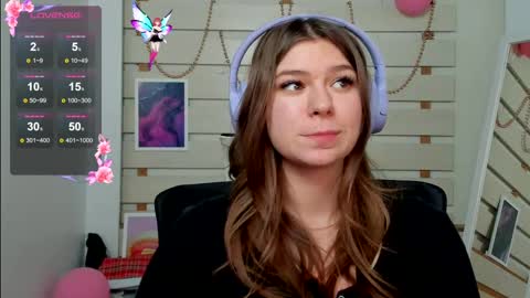 Monika online show from March 5, 2025, 4:57 pm