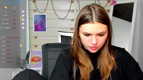 Monika online show from September 10, 2025, 7:58 pm