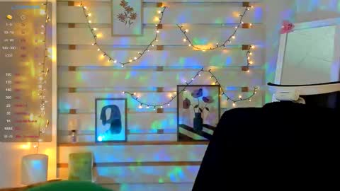 Monika online show from October 7, 2025, 4:59 pm