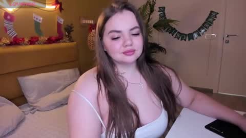 Snapshot of monikacharming chatting on January 14, 2025, 4:04 am Monika online show from January 14, 2025, 4:04 am