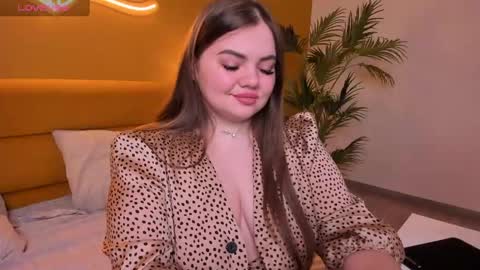 Snapshot of monikacharming chatting on February 5, 2025, 1:15 am Monika online show from February 5, 2025, 1:15 am