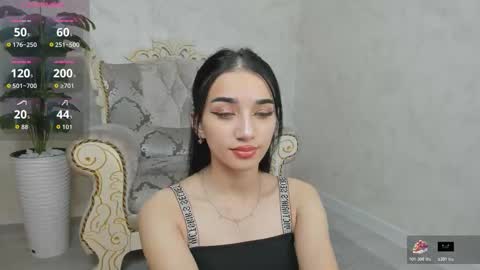 Katrin online show from November 7, 2025, 4:18 pm