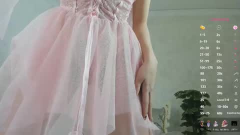 Katrin online show from November 20, 2025, 1:22 pm