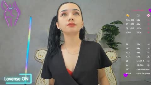 Katrin online show from December 1, 2025, 2:33 pm