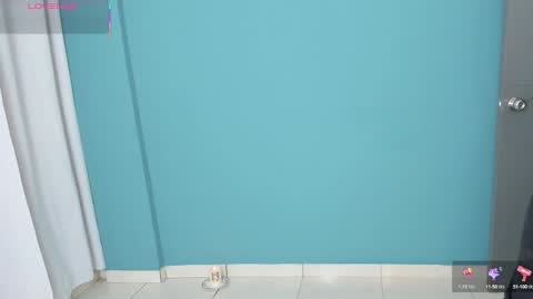 monikk__harrison online show from September 16, 2025, 5:08 am