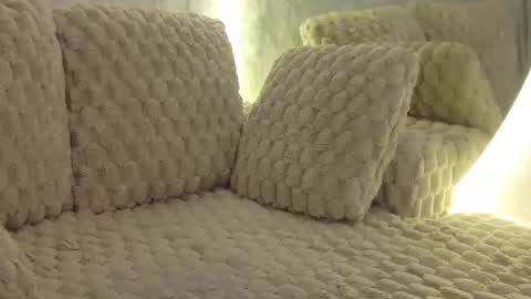 Snapshot of monique_a chatting on June 27, 2026, 12:22 pm Ask me online show from June 27, 2026, 12:22 pm
