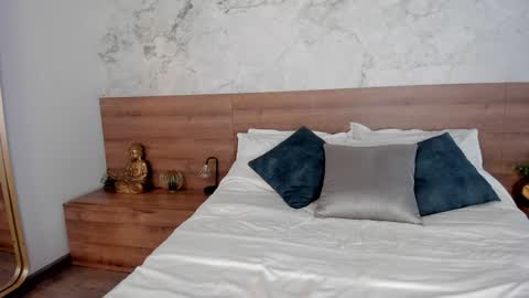 Monique  online show from January 29, 2025, 7:11 pm