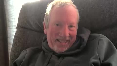 Monkee Dance online show from November 26, 2025, 9:38 pm