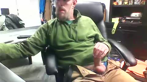 monkeypants0 online show from December 16, 2025, 5:07 pm