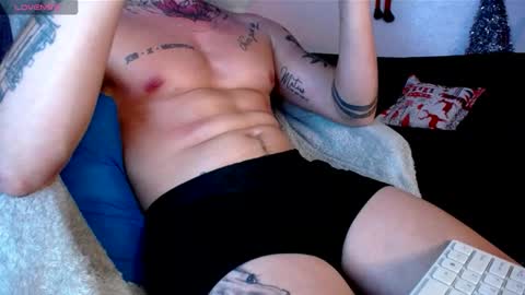 Snapshot of monnojones chatting on December 11, 2024, 3:13 am monnojones online show from December 11, 2024, 3:13 am