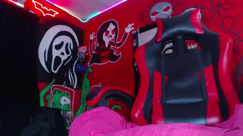 Snapshot of monsterdominationx chatting on October 7, 2025, 6:54 am Xavier Rodriguez online show from October 7, 2025, 6:54 am