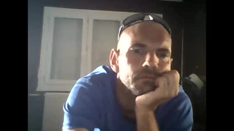 Snapshot of montmasse chatting on April 29, 2026, 6:03 pm montmasse online show from April 29, 2026, 6:03 pm
