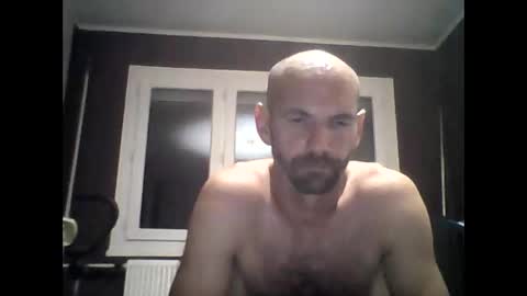 Snapshot of montmasse chatting on May 23, 2026, 10:36 pm montmasse online show from May 23, 2026, 10:36 pm